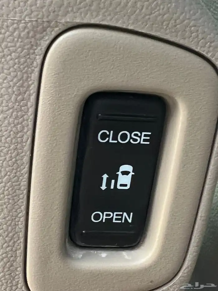 هوندا اوديسي فل كامل موديل 2014 44