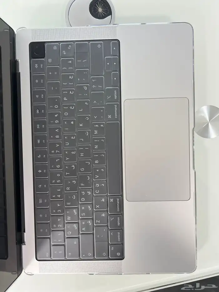 لابتوب ماك بوك برو m3 ون تيرا 5