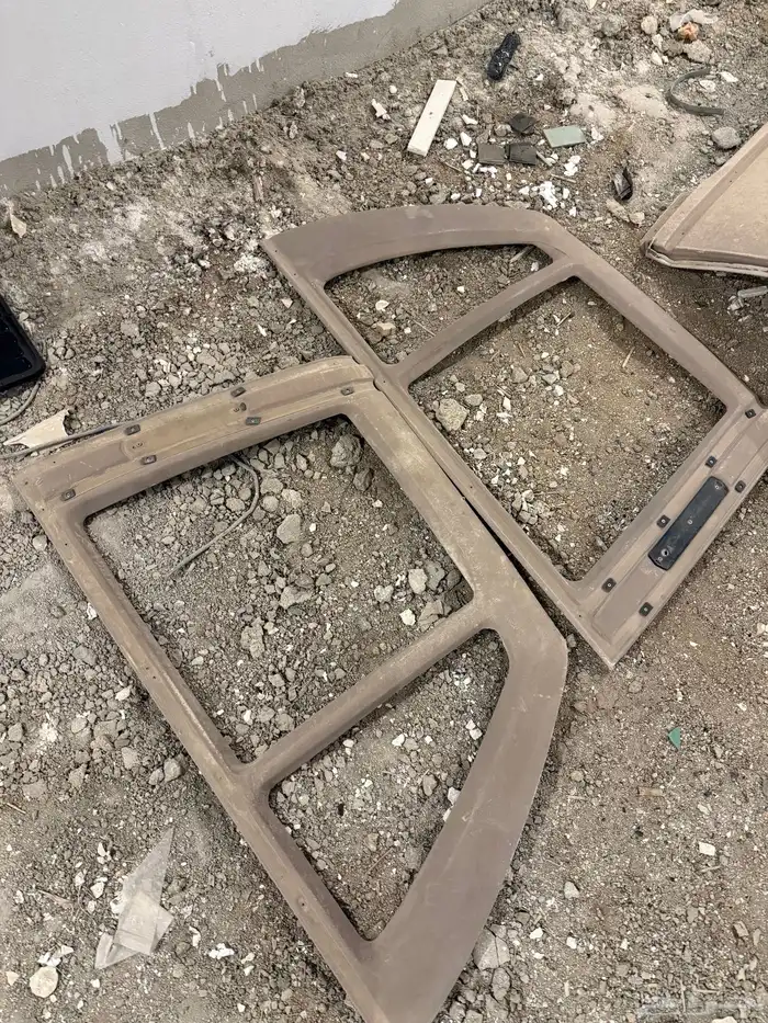 فورد من 2000 0