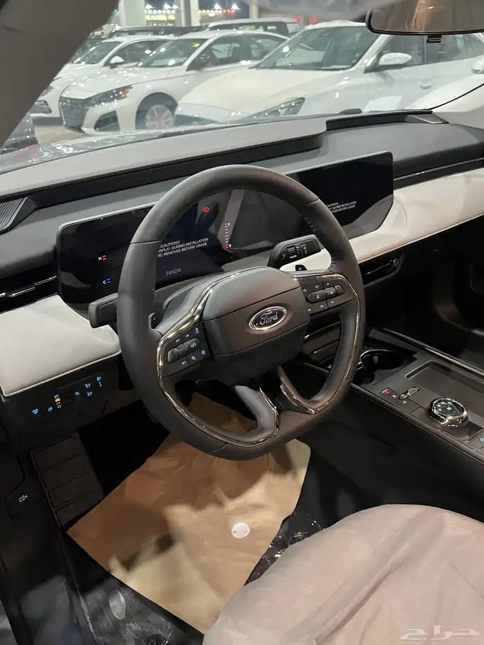 فورد تورس ترند 2026 9