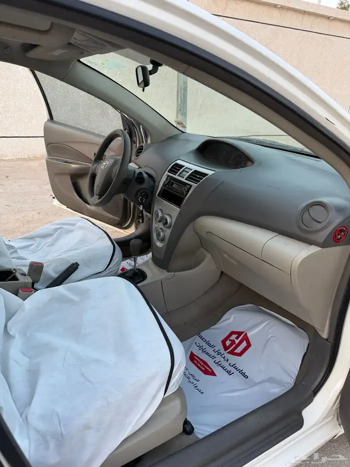 يارس 2009 قير تماتيك للبيع 9