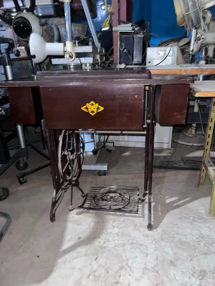 موتور مكينة 2تيوني وحد أمركي و2مكيف 18