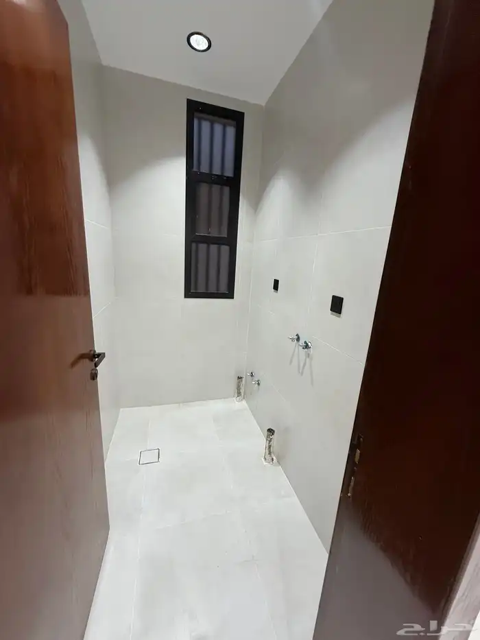 فرصه للبيع فيلا روف ب 685 الف عليها تامين وحي مكتمل الخدمات 74