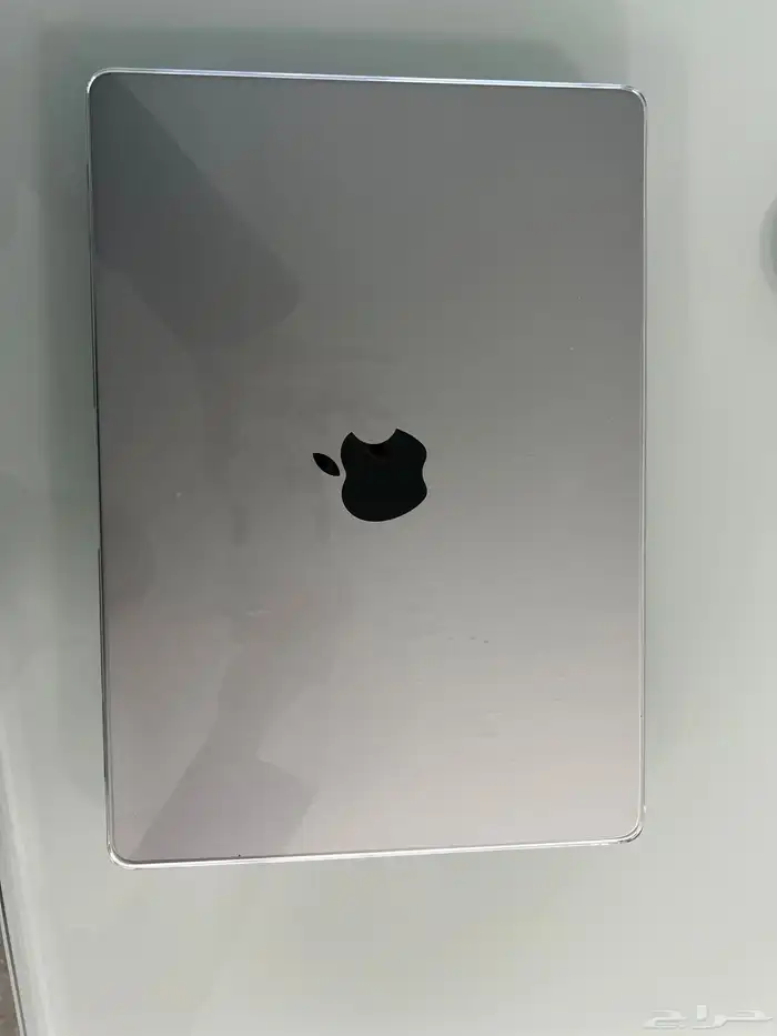 لابتوب ماك بوك برو m3 ون تيرا 8