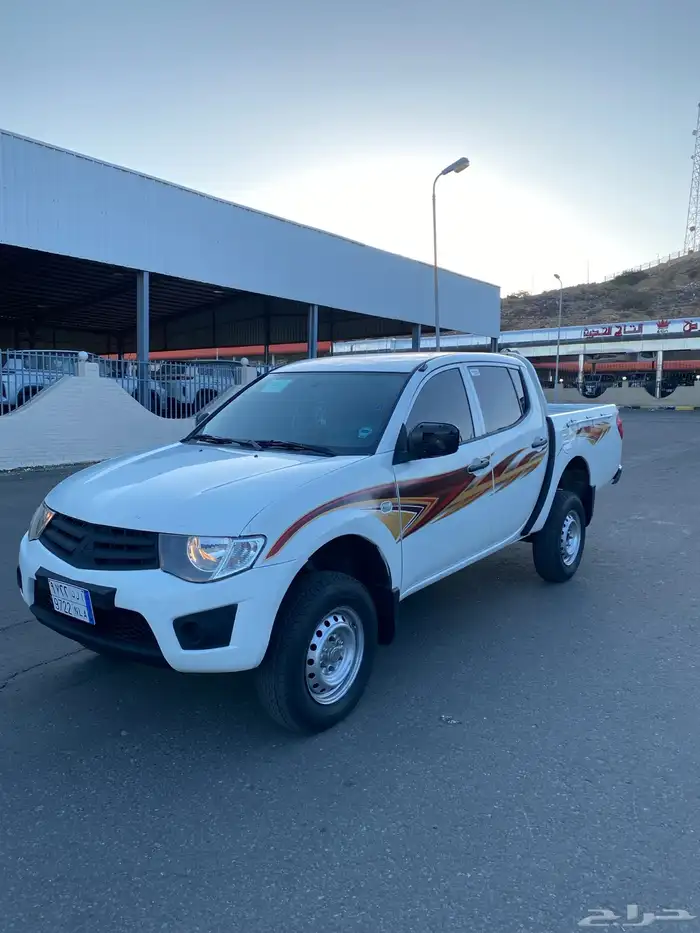 متسوبيشي 2012 دبل 4