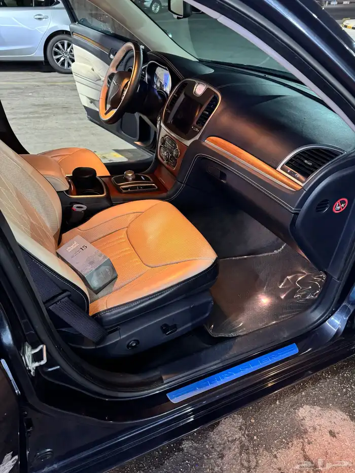 كرايسلر 2018 فل كامل للبيع 3