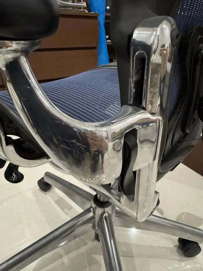 كرسي هيرمان ميلر Herman miller مقاس B بحالة ممتازة 6
