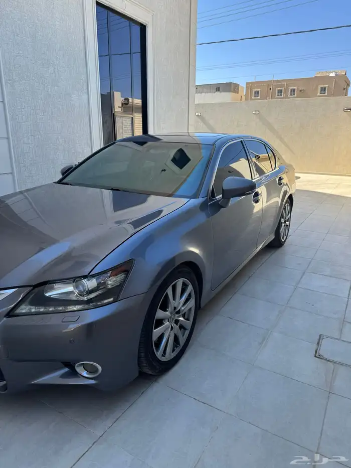 لكزز جي اس 3