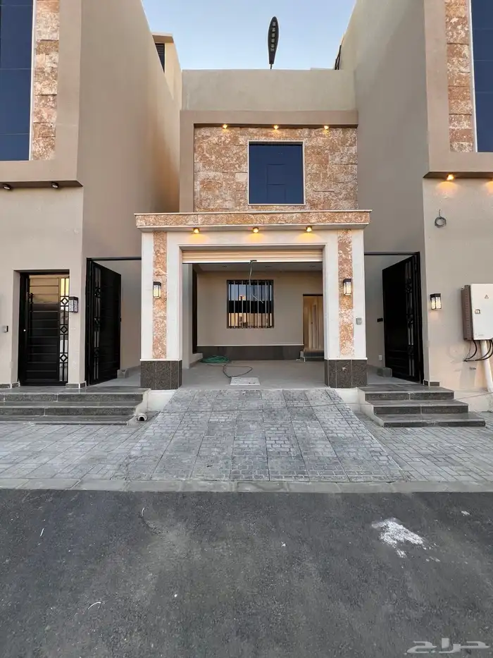 للبيع دور ارضى ببيكة سياره طريق ابها الخميس 580 الف 0