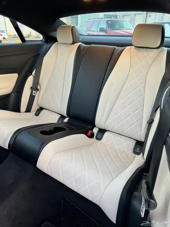 مرسيدس E450 كوبيه 2019 35