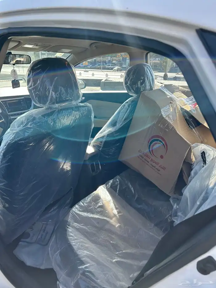 للبيع اكسنت 2022 18