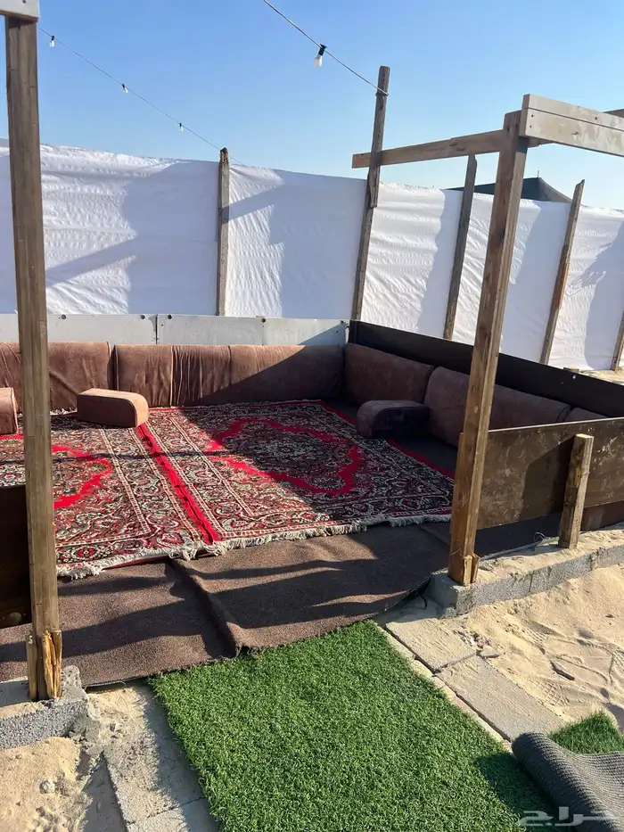 مخيم للبيع 5