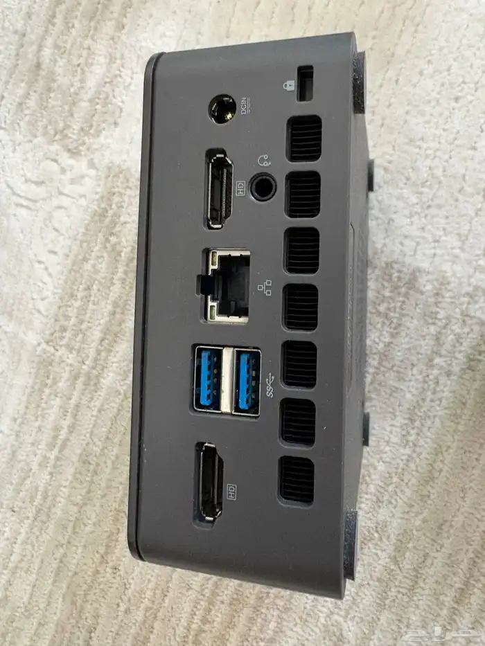 ميني بي سي Mini Pc مع شاشة غايمنق تردد 200 من اسوس 3