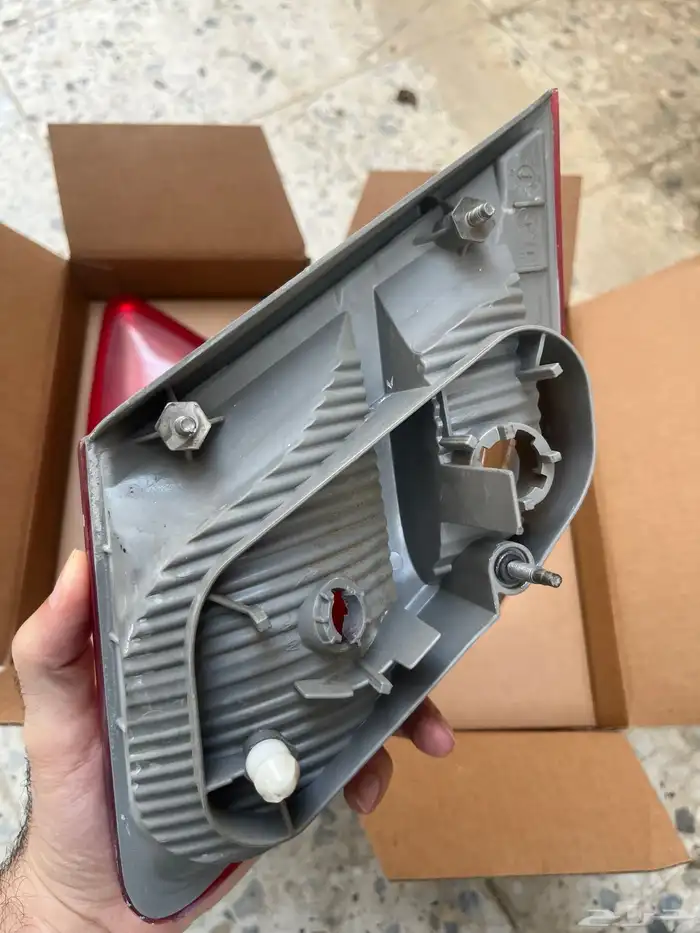 اصطبات شنطه كامري 1