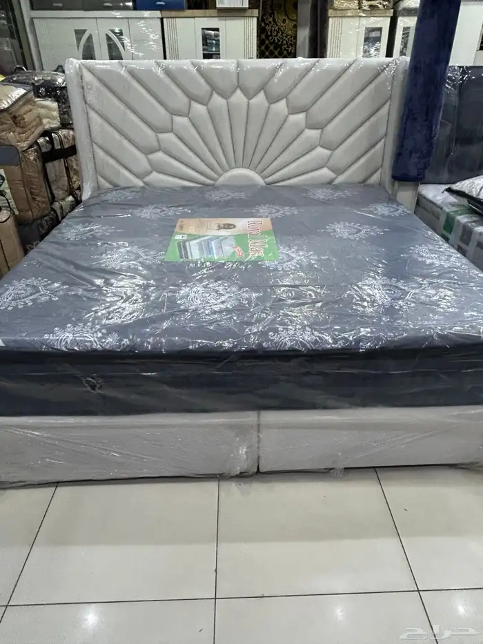 سرير بوكس خشب قماش و جلد حسب الطلب 1