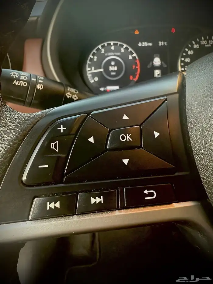 نيسان كيكس 2023فل كامل بصمه اعلي فئه ممشي 50 الف 7