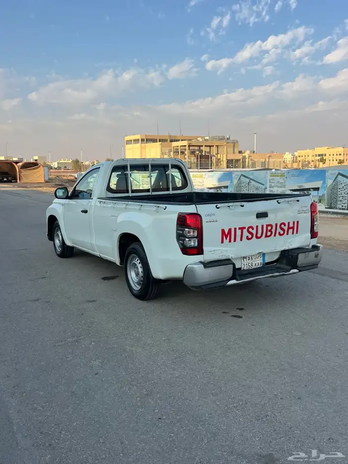 للبيع L200 غماره 2023 2