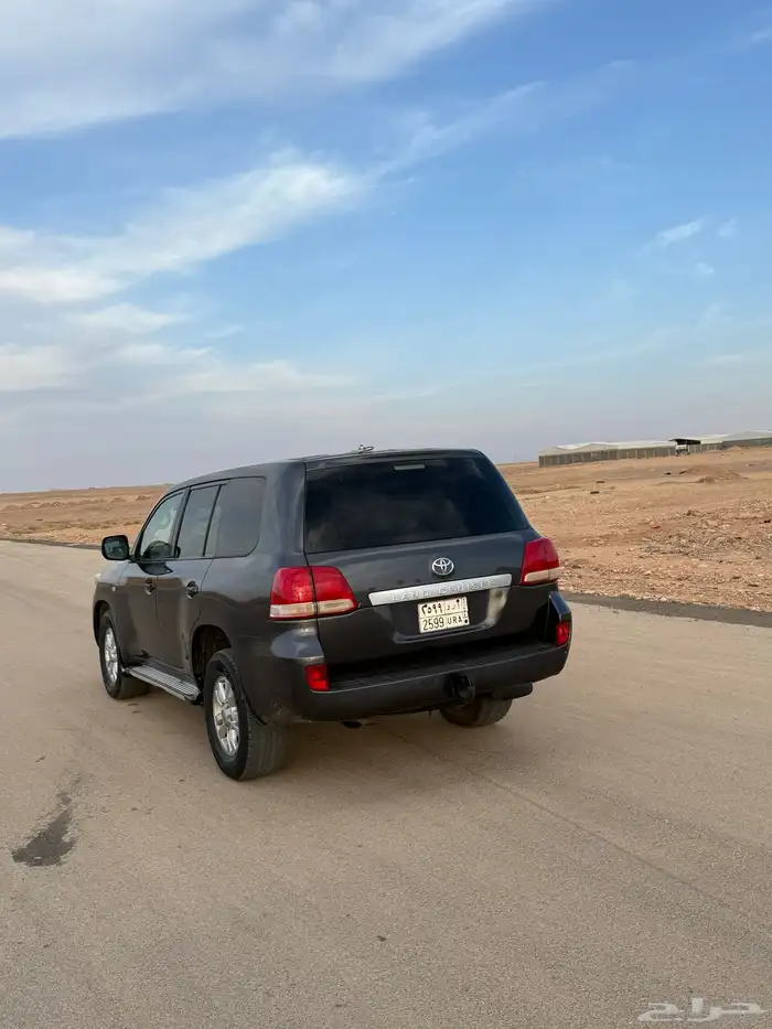 تايوتا لاندكروزر 4