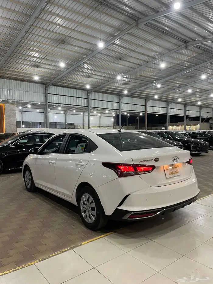 اكسنت موديل 2023 ستاندر 9