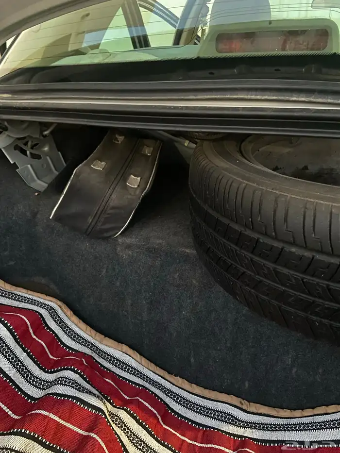 فورد فكتوريا 2011 8