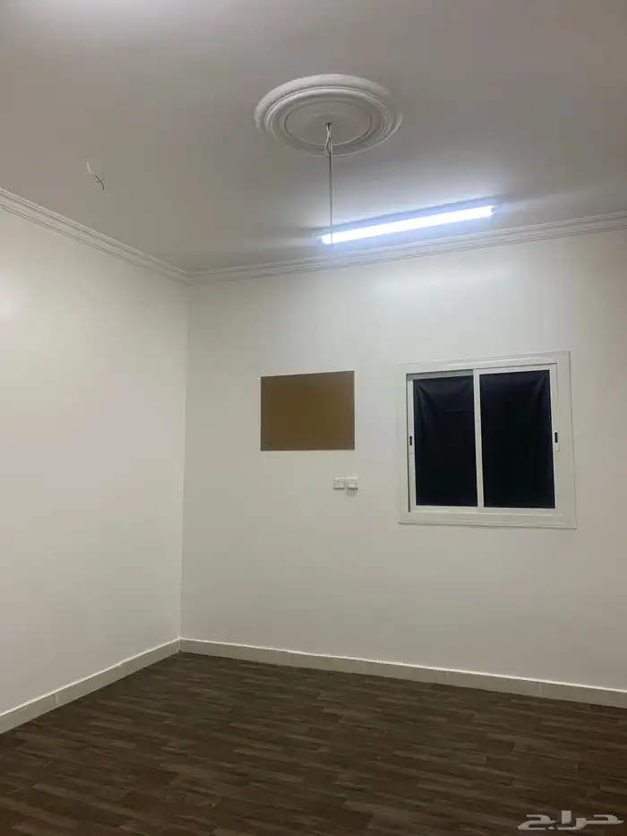 شقة للإيجار مجددة و نظيفة حي الرانوناء 2