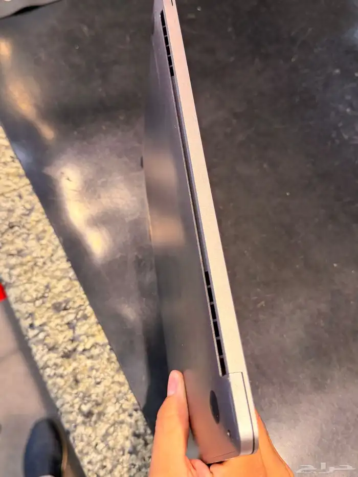 للبيع لابتوب ماك برو Pro 13inch M2 نظيف جدا  وكالجديد 7