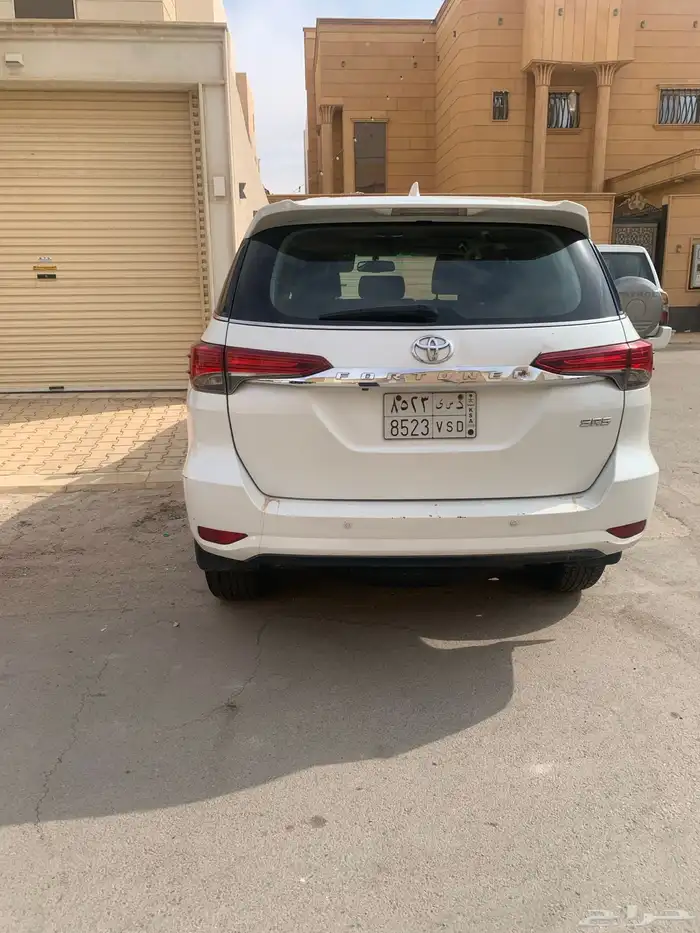 جيب فورشنر 2019 ديزل ماكينة 2800 للبيع البودي والمكينة شرط 3