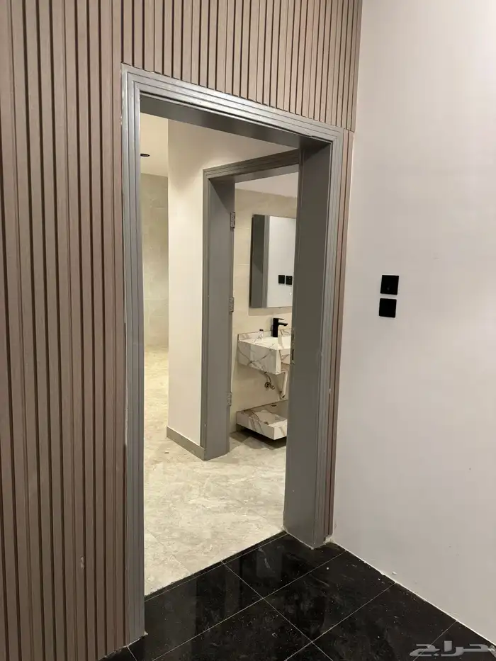 شقة روف للبيع 4