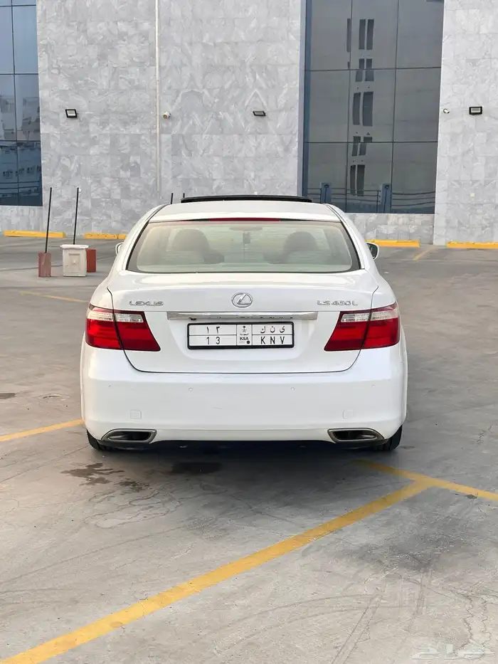 لكزس LS 460L وارد عبد اللطيف جميل فل كامل بلوحة مميزة 8