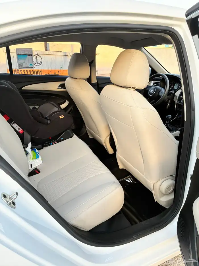 للبيع أم جي 5 موديل 2023 5