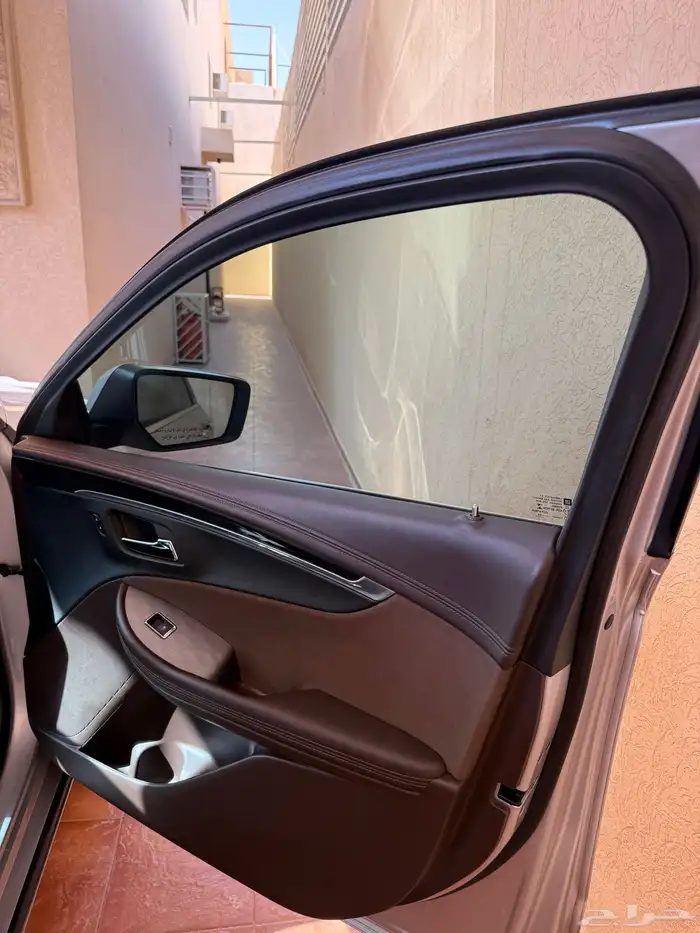 امبالا LT نص فل 8