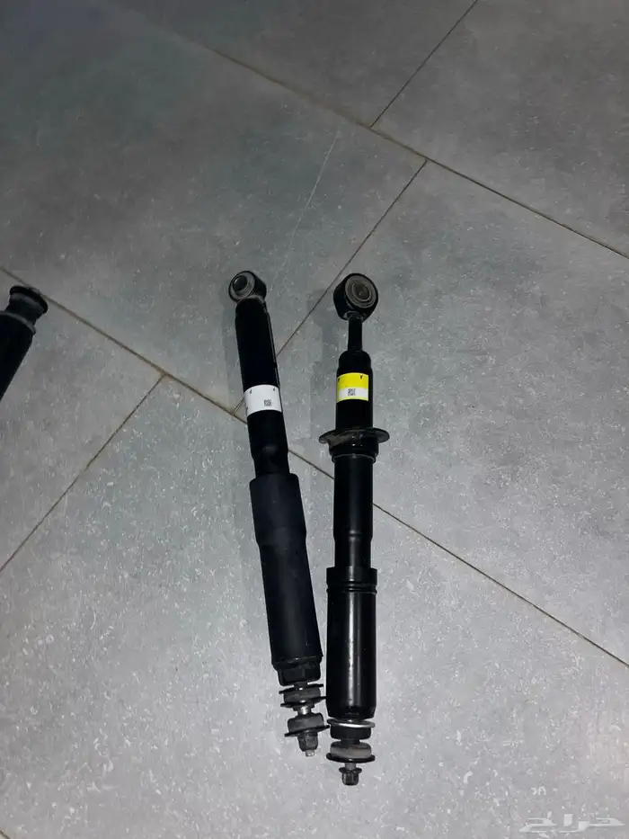 مساعدات لاندكروزر 2018 1