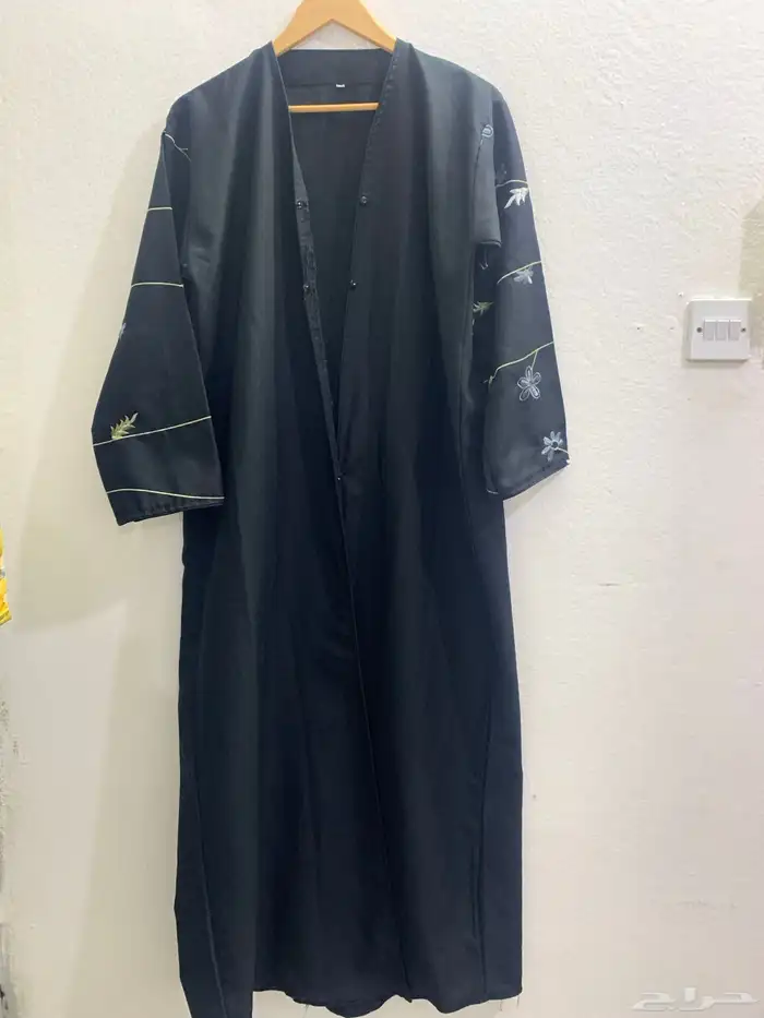 عبايه سوده 1