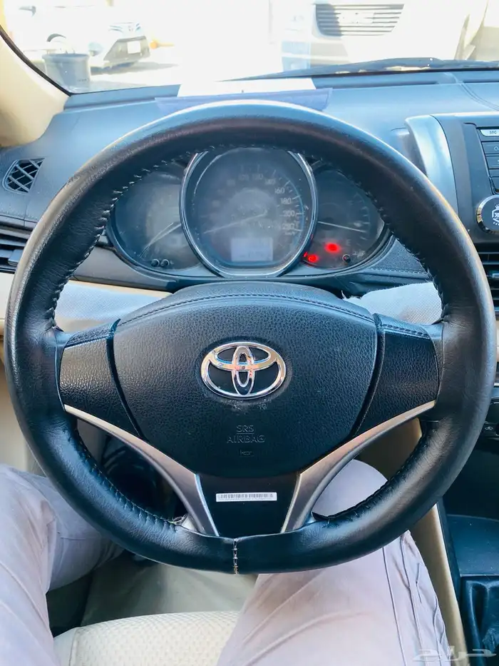 تويوتا ياريس 2017 16