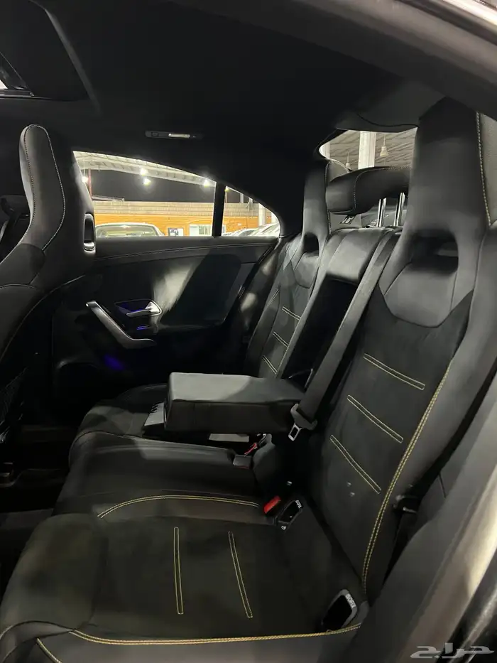 مرسيدس CLA45 S موديل 2023 فل كامل AMG 12