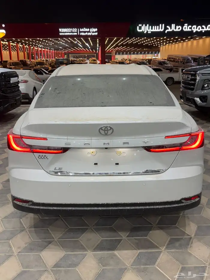كامري 2025-LEنص فل بنزين خليجي عرض خاص 4