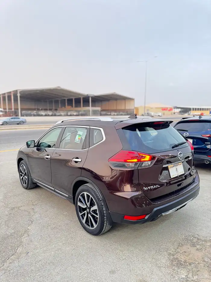 للبيع نيسان 2022 إكس تريل - فل كامل 4