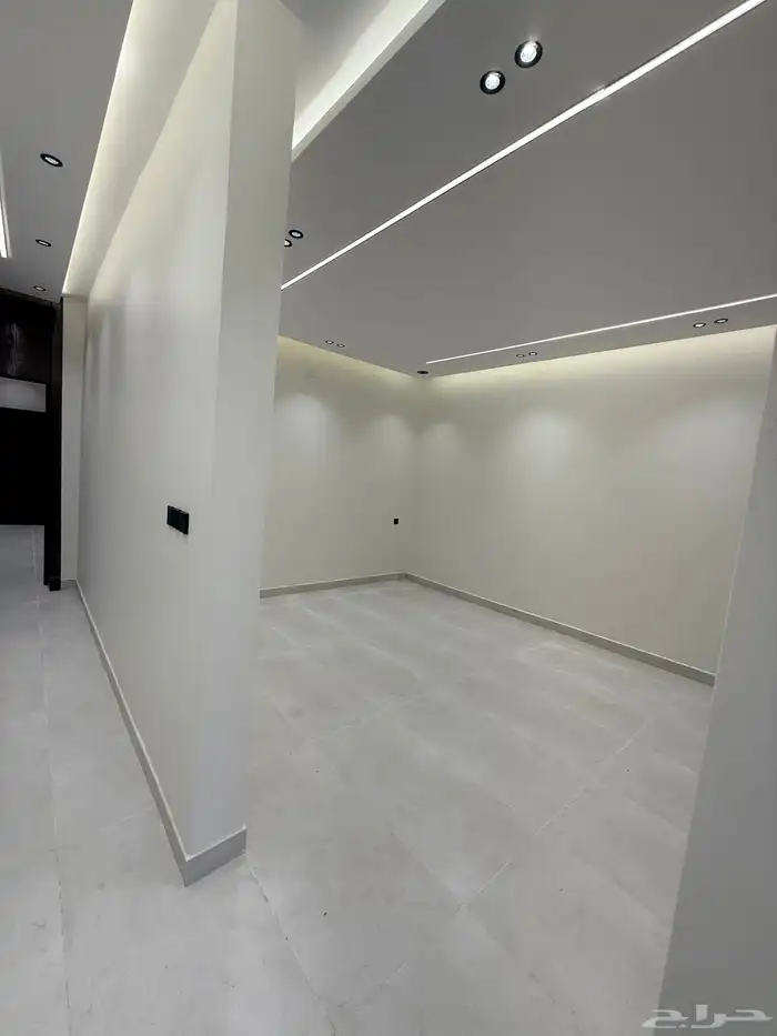 فرصه للبيع فيلا روف ب 685 الف عليها تامين وحي مكتمل الخدمات 59