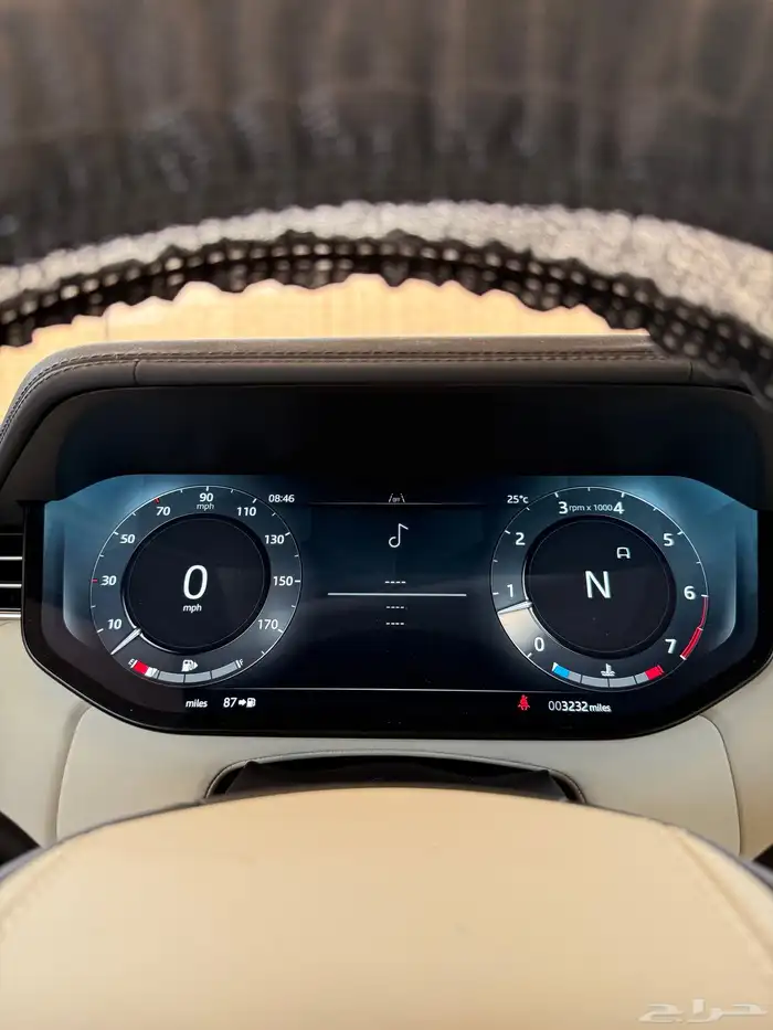 رنج روفر P400 - 2025 - الرياض 9