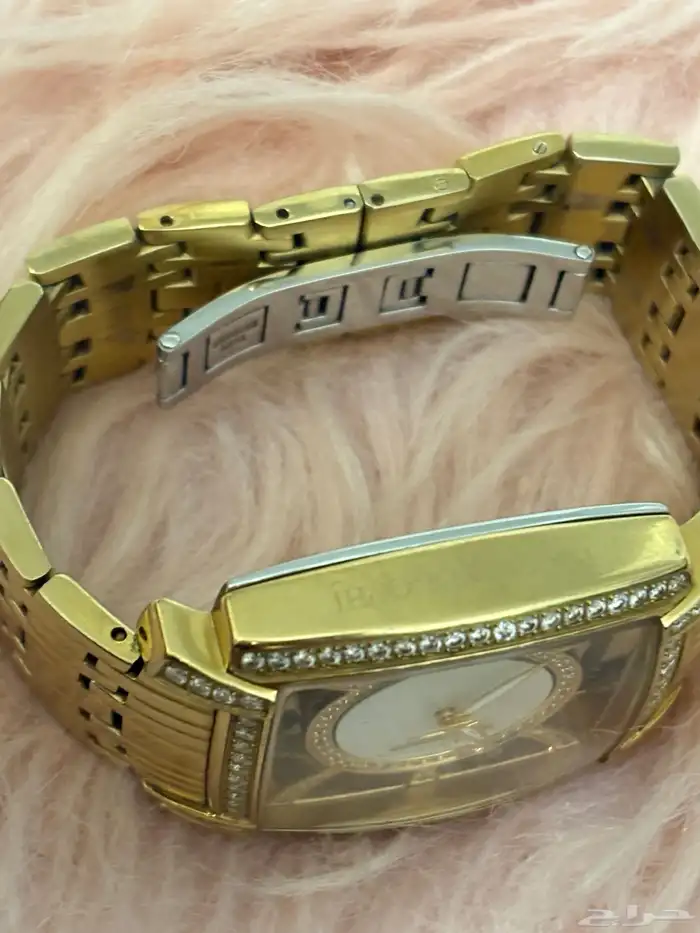 ساعة نسائية فاخرة   Paolo Boucchi   مرصعة بالألماس 1