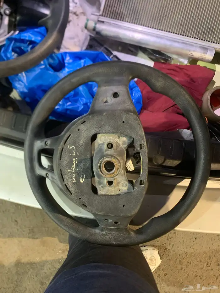 طارة كيا ريو او بيقاس مستخدم نظيف جدا  موديل 2019 وفوق اصلي 2