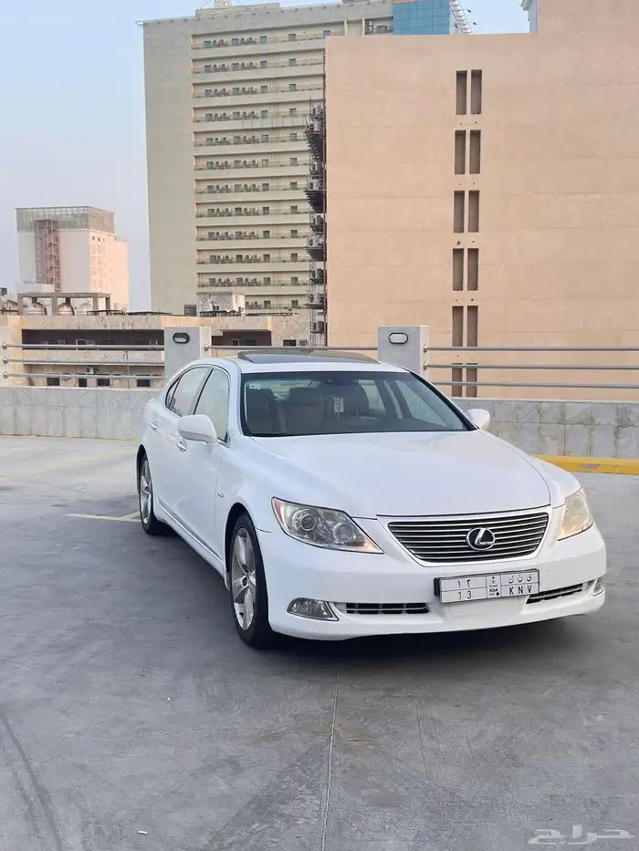 لكزس LS 460L وارد عبد اللطيف جميل فل كامل بلوحة مميزة 15