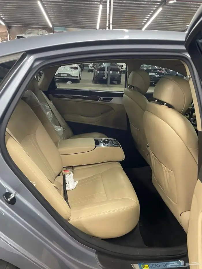 جنسس G80 2017 11