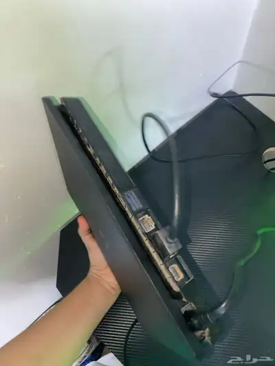 سوني فور بحاله ممتازه جدا يد اصليه مافي اي أعطال index