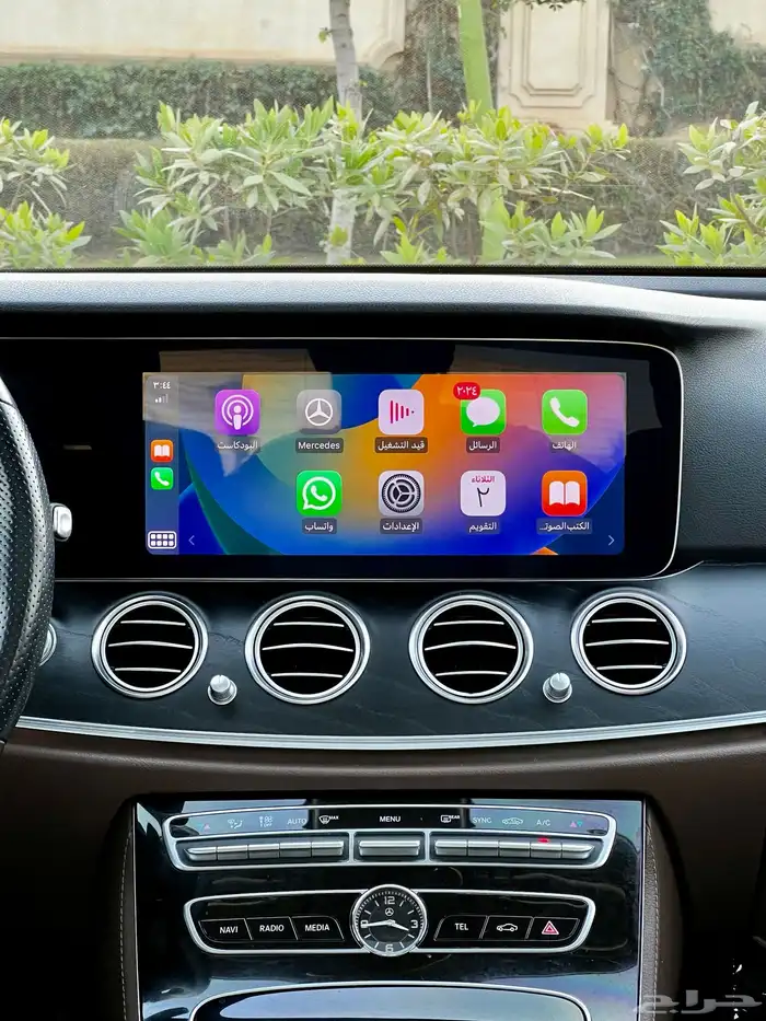 مرسيدس E-Class شبه جديدة للبيع 17