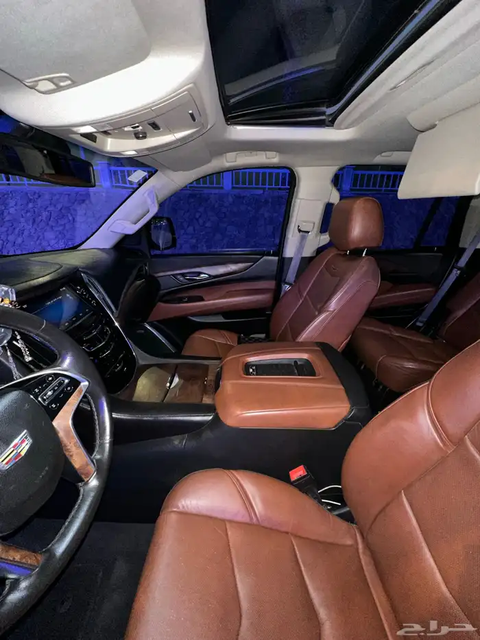 كاديلاك اسكاليد 2015 56