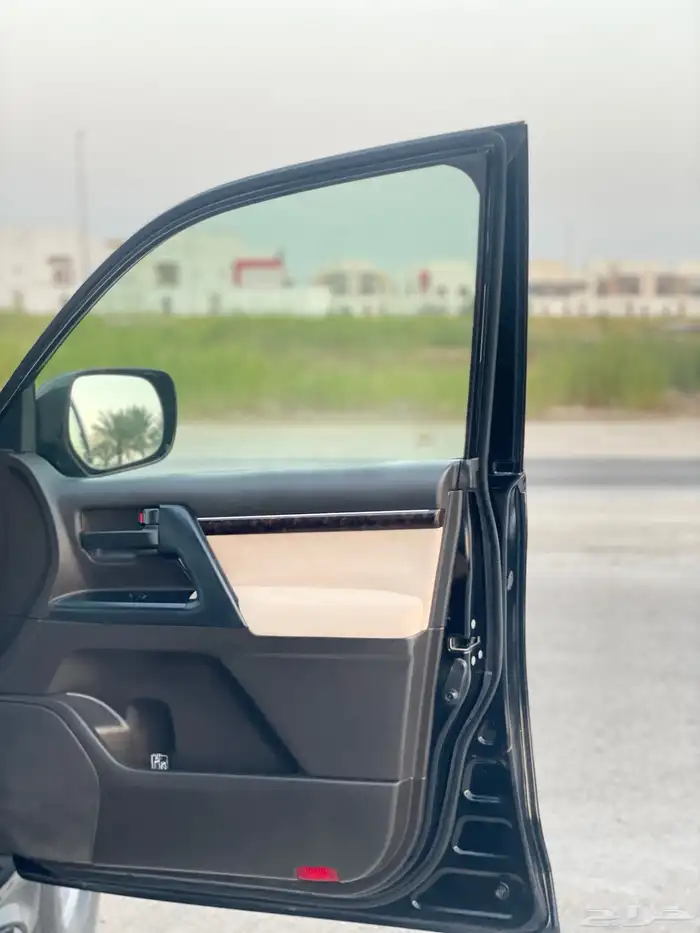 لاندكروزر-2009-فل كامل-8سلندر 14