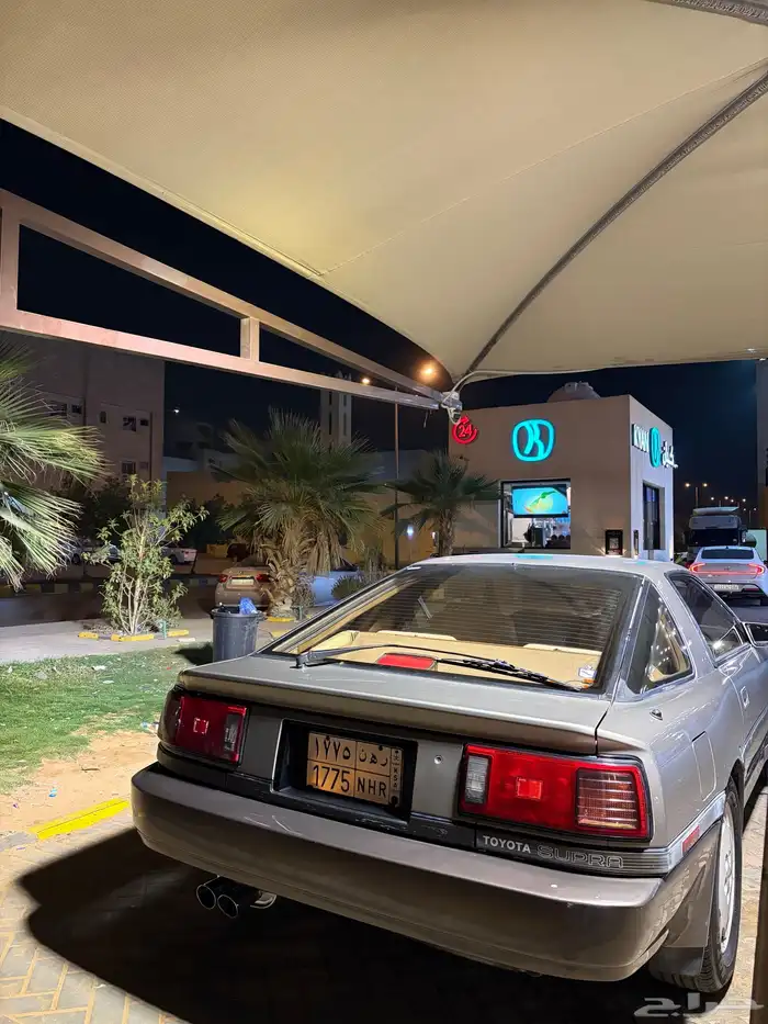 تويوتا سوبرا 1986 3