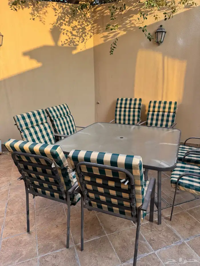 طاولة خارجية 8 كراسي 0