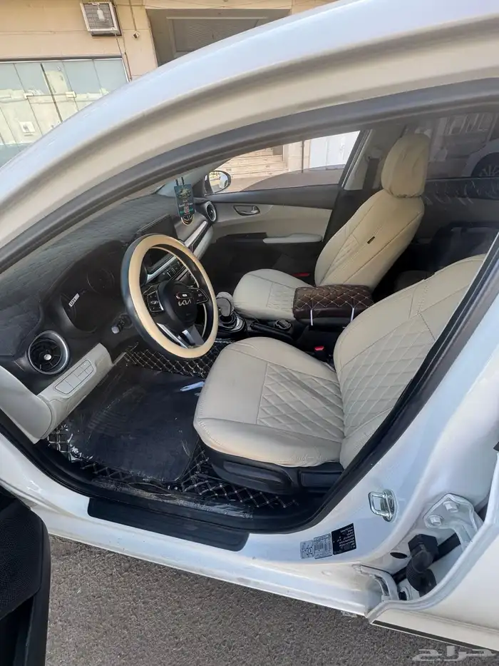 كيا سيراتو 2022 ماشي 176 الف كليوو 2